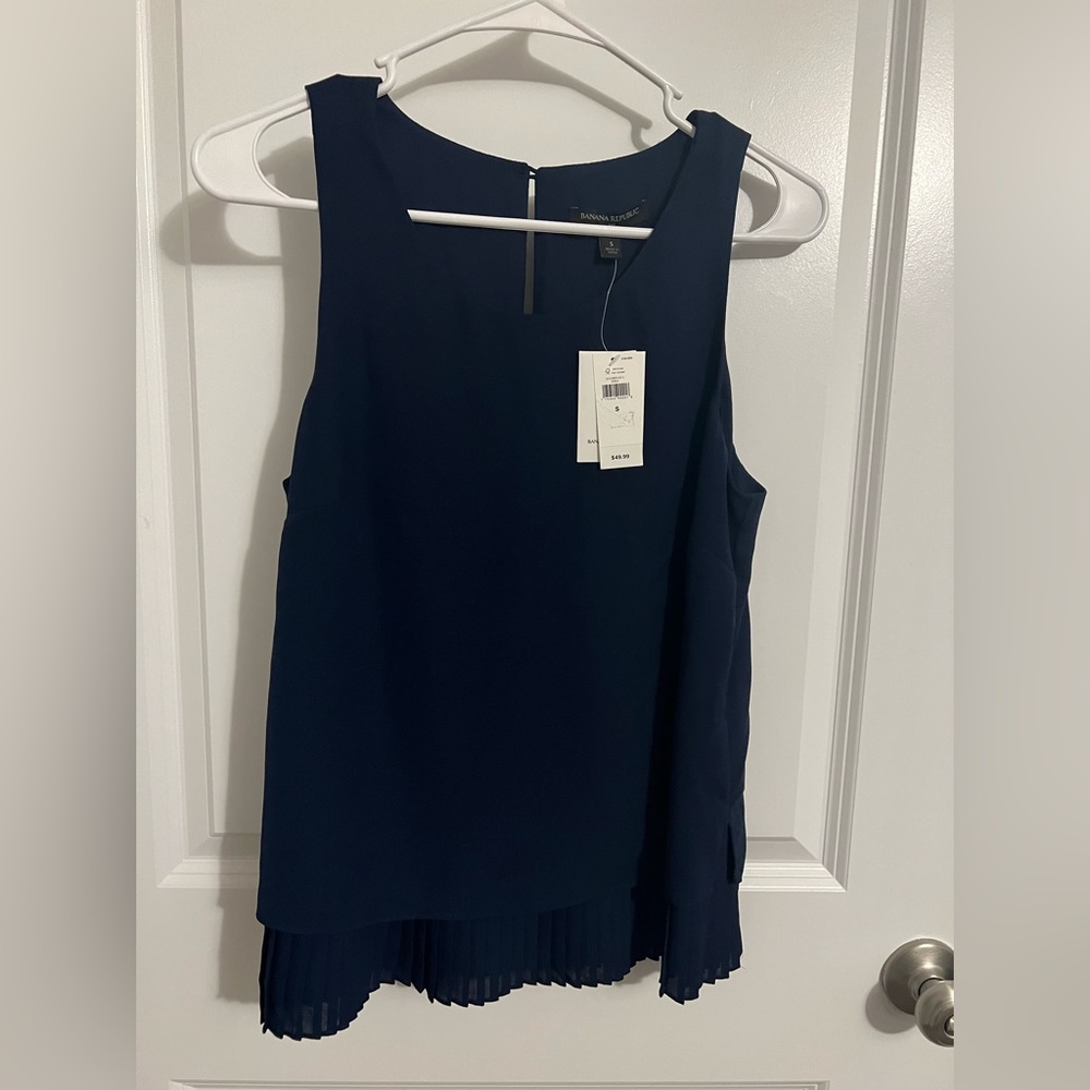 Navy Banana Republic Sleeveless Top